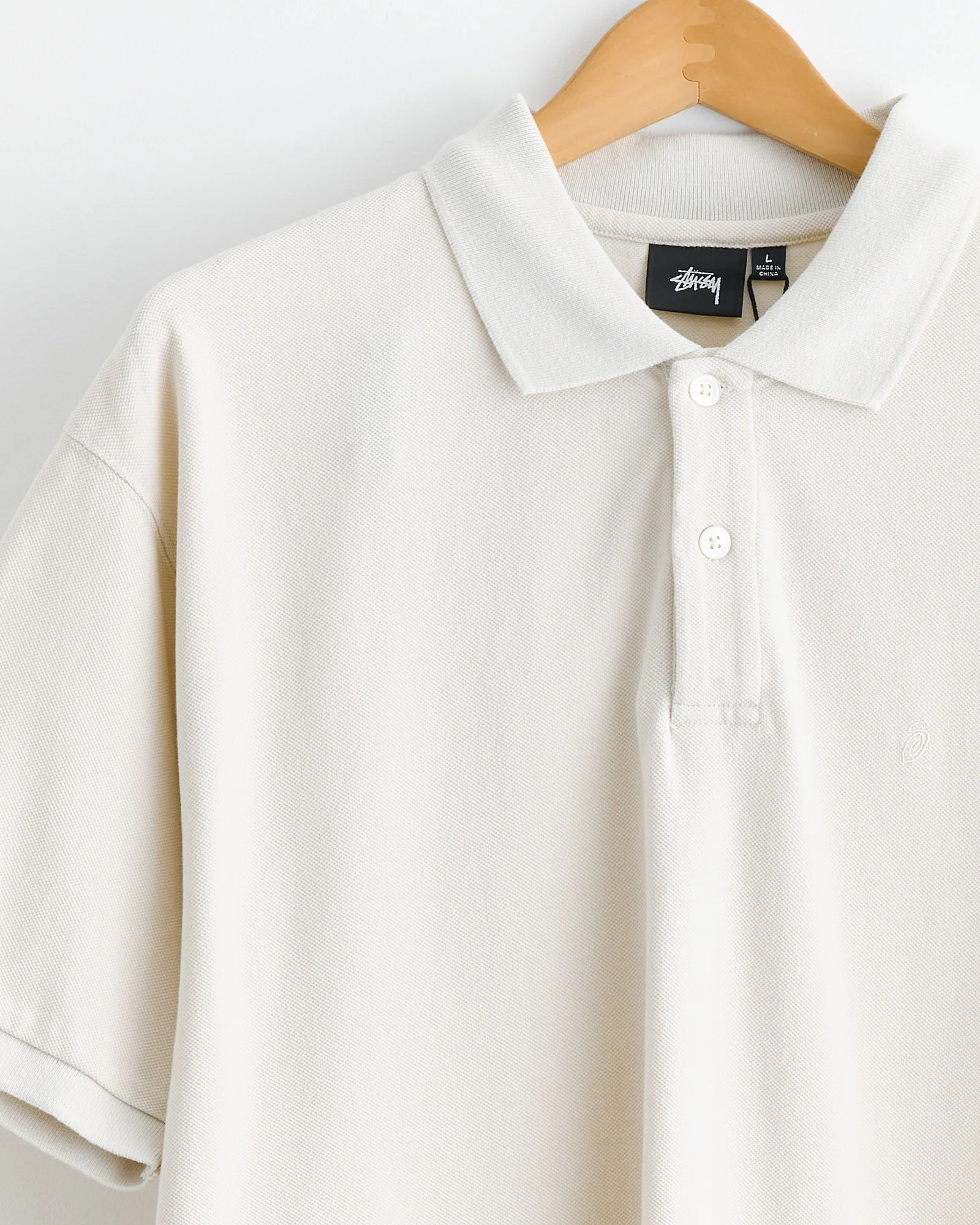 Classic Pique Polo in Off White - Image 2