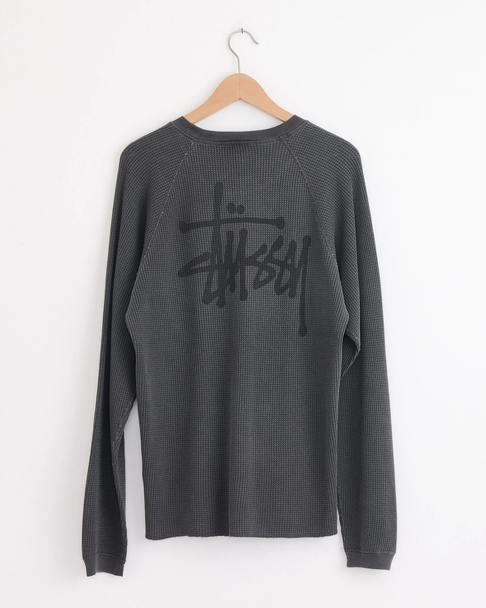 Raglan Thermal Basic Stock in Washed Black - Image 2