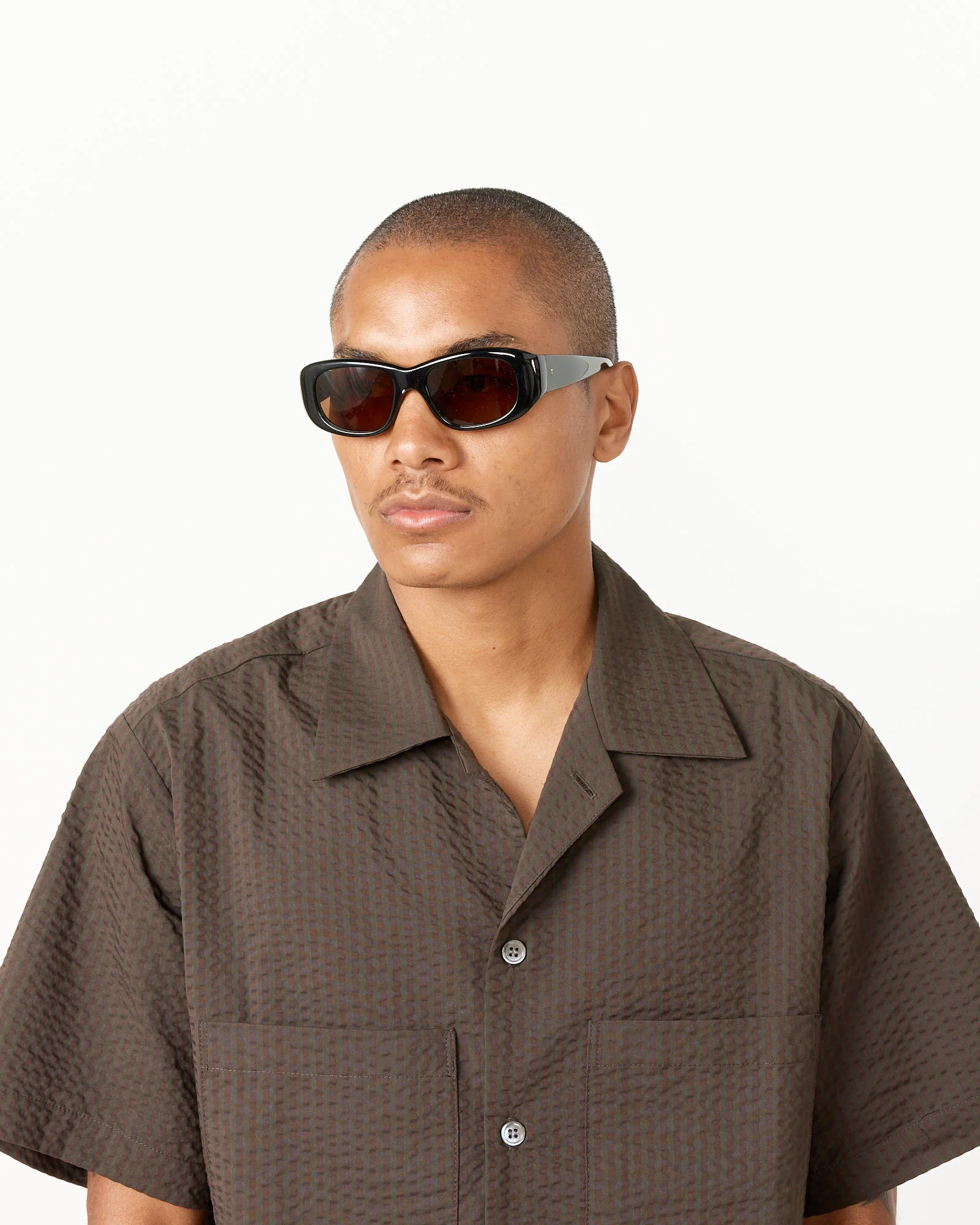 The AL Sunglasses in Black/Brown - Image 2