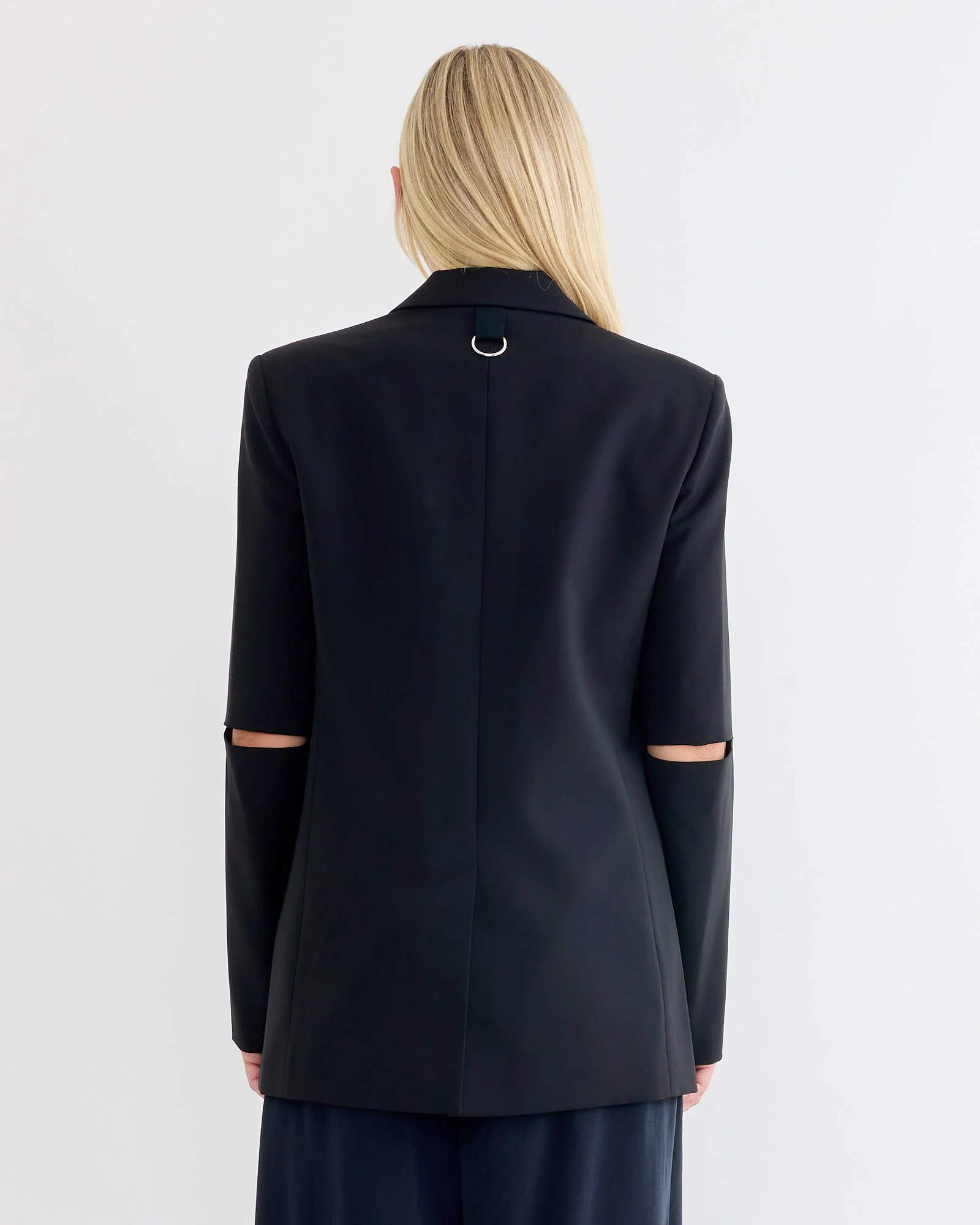 Tropical Wool Cut Out Sleeve Blazerin Black - Image 3