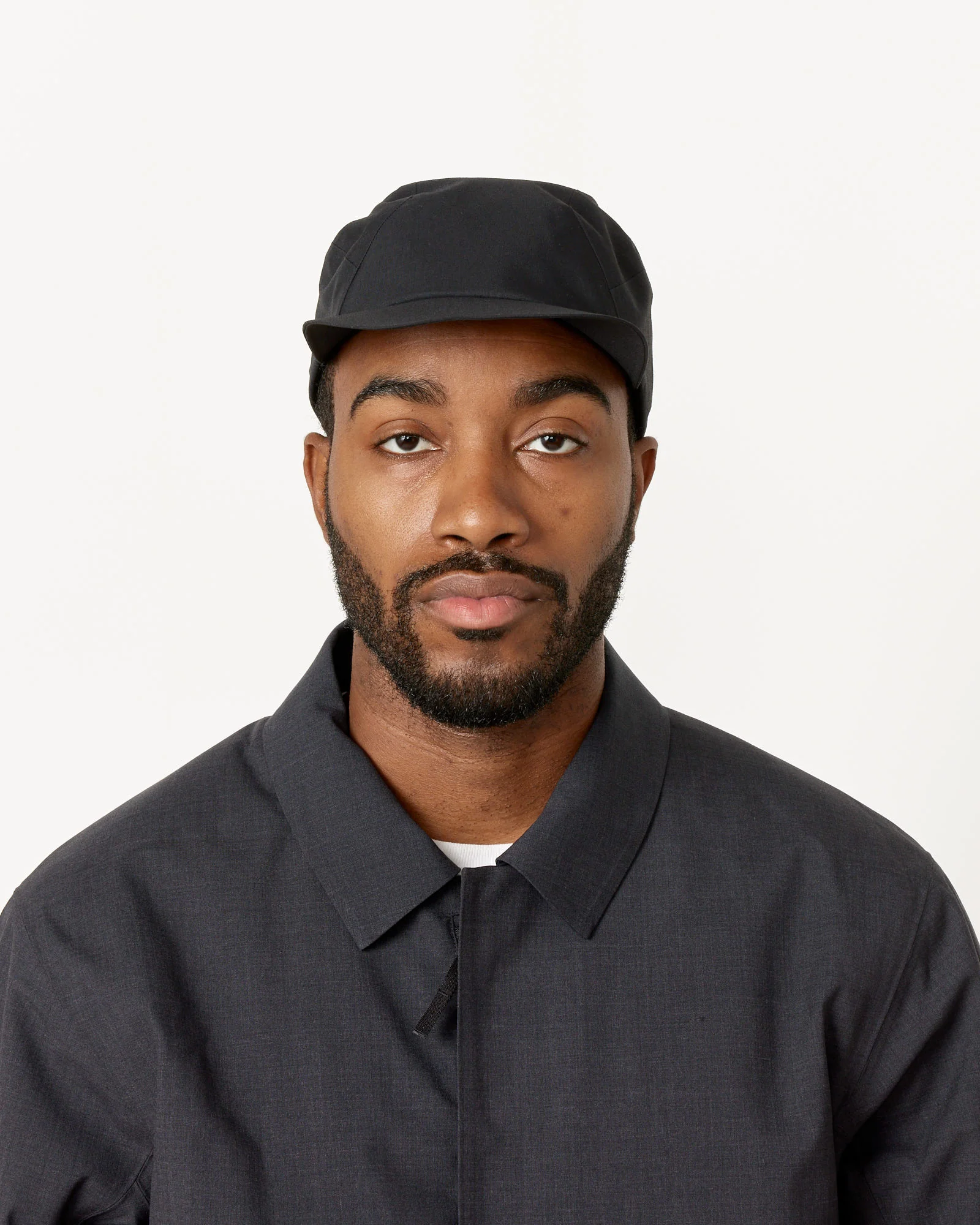 685 Stealth Cap in Black - Image 2