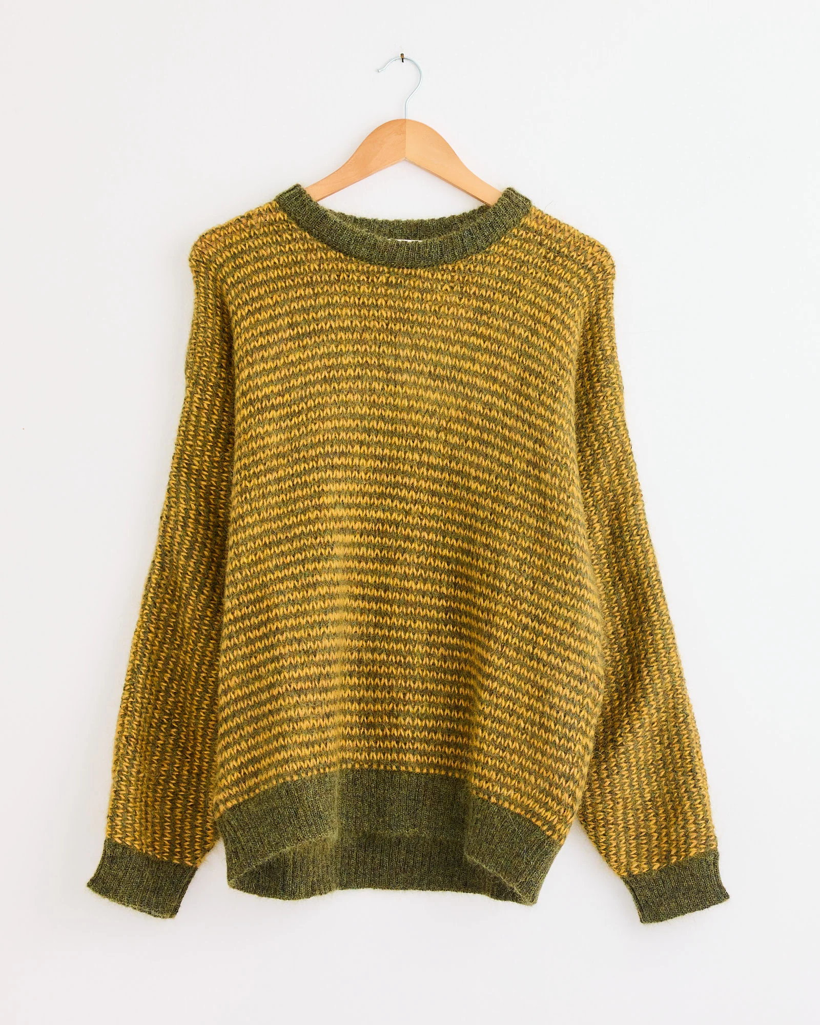 Black Palm Knit in Yellow/Green